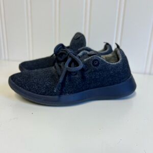 Allbirds Wool Runner ReRun Women's Navy Athletic Shoes size  7